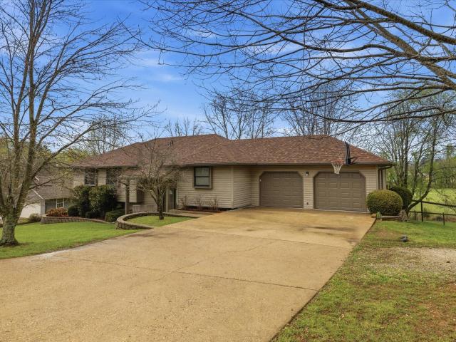 House for sale in Howell, Missouri