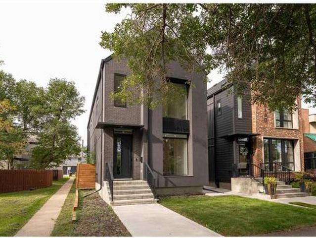 House for sale in Wedgewood, Alberta