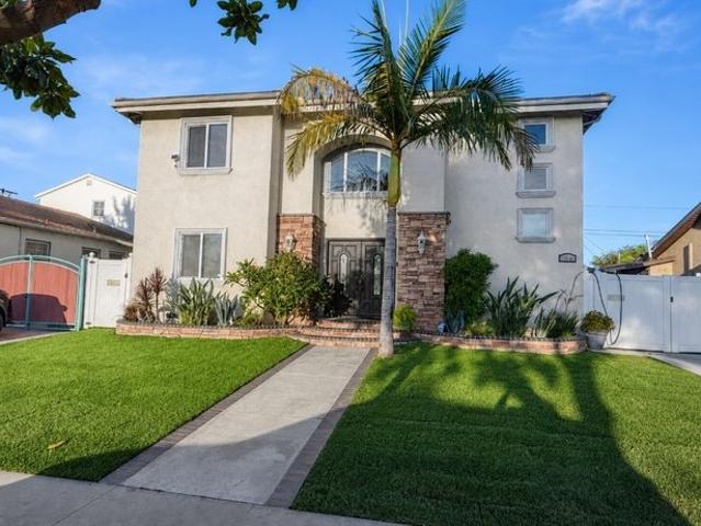 House for sale in Santa Fe Springs, California