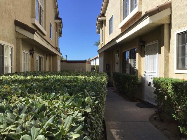 Condo for sale in Santee, San Diego County