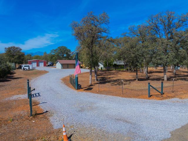 House for sale in Palo Cedro, Shasta County