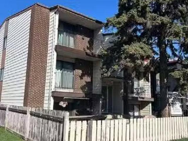 House for sale in Wedgewood, Alberta