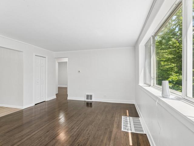 House for sale in Trumbull Park Terrace, Chicago