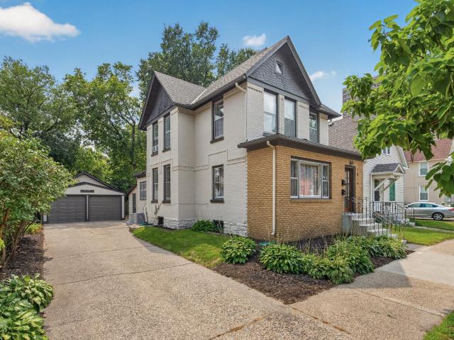House for sale in Hennepin, Minnesota