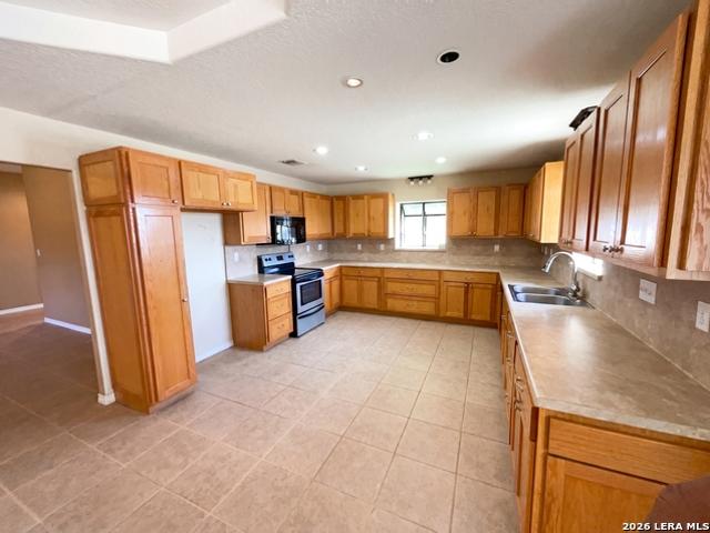 House for sale in Poteet, Texas