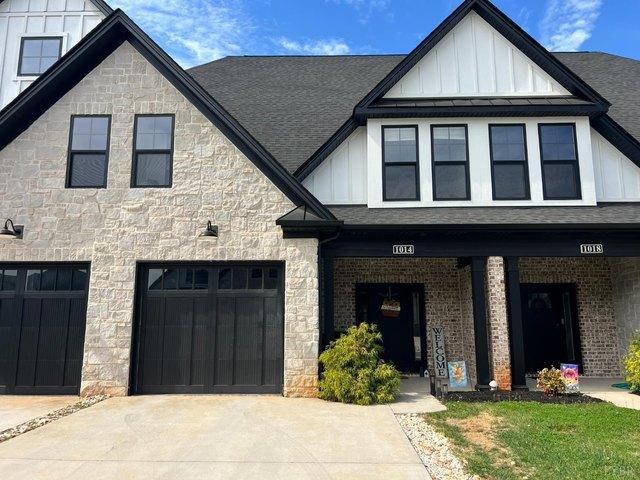 Townhouse for sale in Virginia