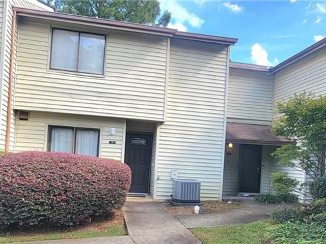 Townhouse for sale in Lawrenceville, Georgia