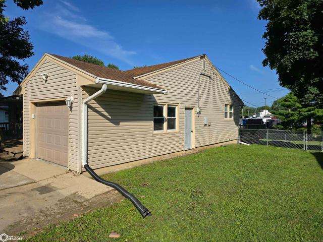 House for sale in Creston, Iowa