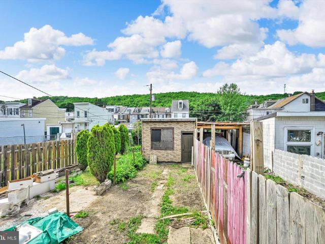 Townhouse for sale in Mahanoy City, Pennsylvania