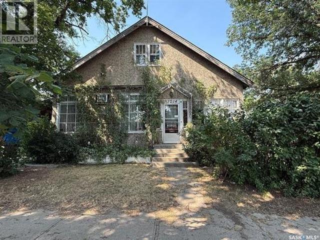 House for sale in Moose Jaw, Saskatchewan
