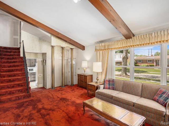 House for sale in Clawson House for sale in Clawson