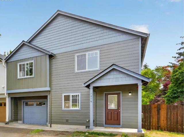 Townhouse for sale in Oregonia