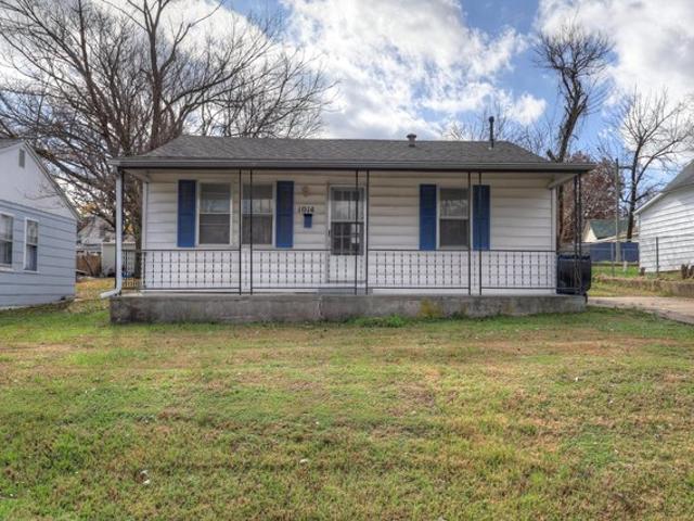 House for sale in Carthage, Missouri