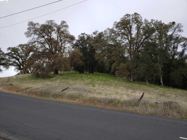 Land for sale in Jamestown, California