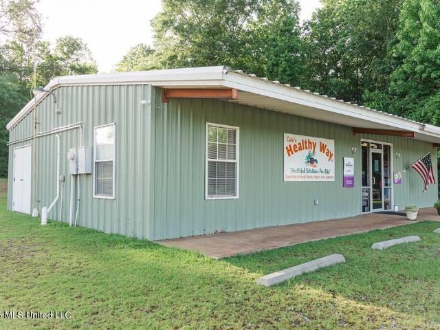 Commercial for sale in Poplarville, Mississippi