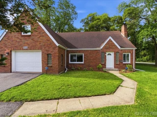 House for sale in Schiller Park, Illinois