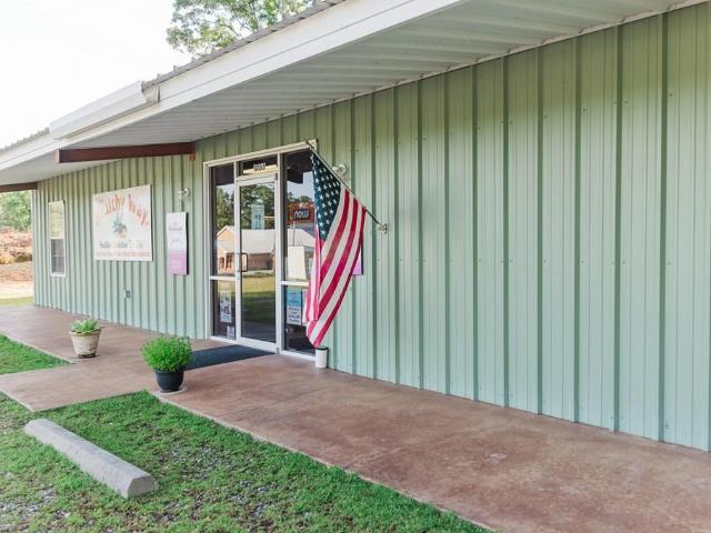 Commercial for sale in Poplarville, Mississippi