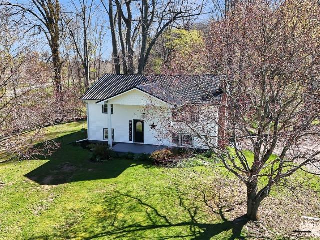 House for sale in Centerville, New York