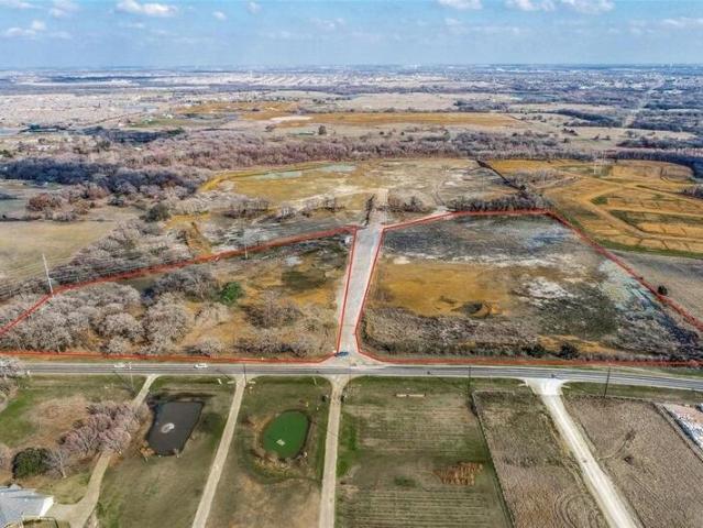 Land for sale in Aubrey
