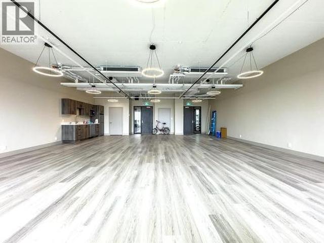Commercial for rent in Richmond, British Columbia