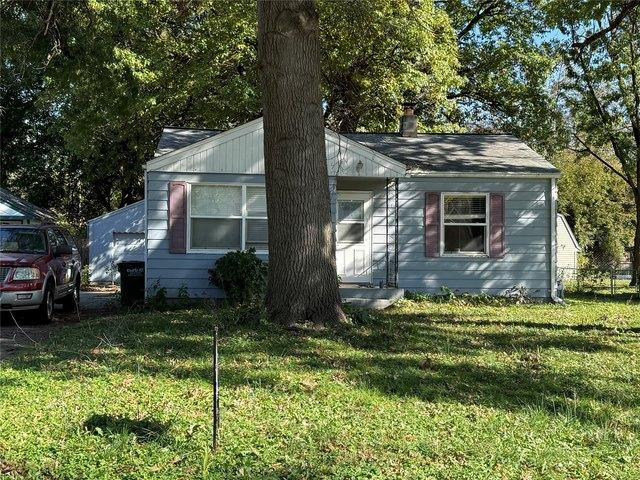 House for sale in Colby Acres, Windsor Heights