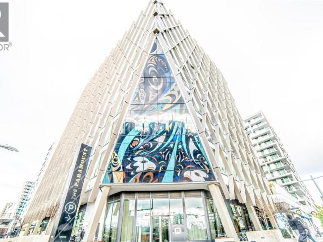 Office for sale in Richmond, British Columbia