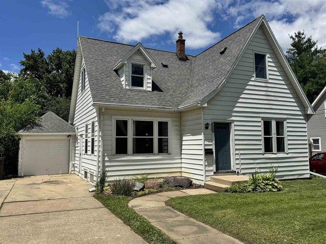House for sale in Cedar Falls, Iowa