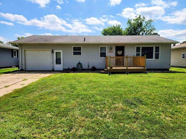 House for sale in Yankton, Yankton County