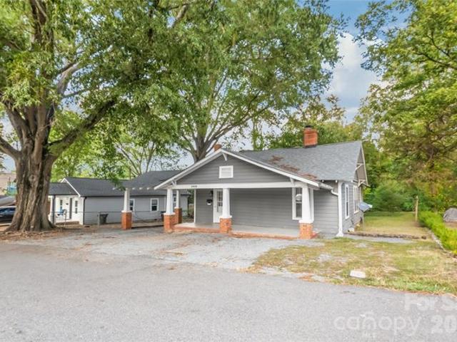 House for sale in Roland Park, Monroe
