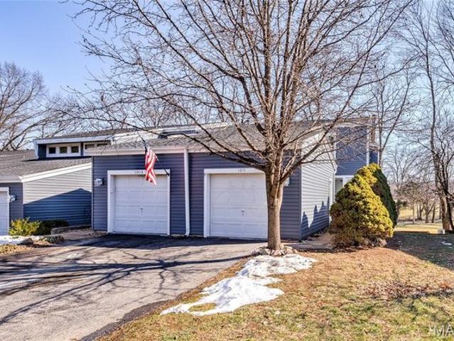 Condo for sale in Lake Saint Louis, Missouri