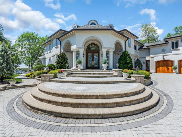 House for sale in Monmouth, New Jersey