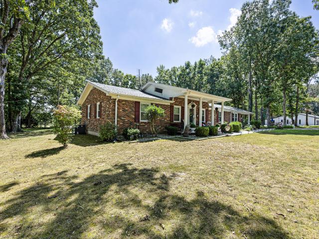 House for sale in Stanford, Kentucky