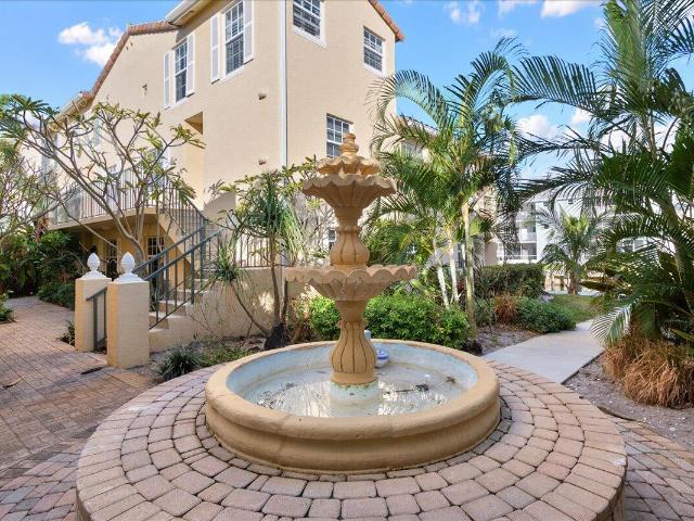 Condo for sale in Lake Park, Florida
