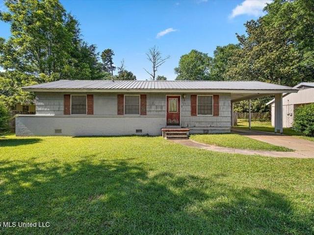 House for sale in Kosciusko, Mississippi