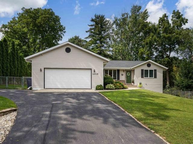 House for sale in Janesville, Wisconsin