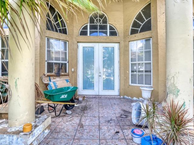 House for sale in Belle Glade, Florida