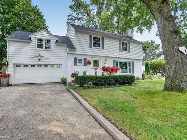 House for sale in Waterloo, Black Hawk County