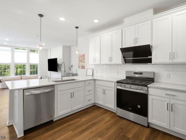 Townhouse for sale in Somerville, New Jersey