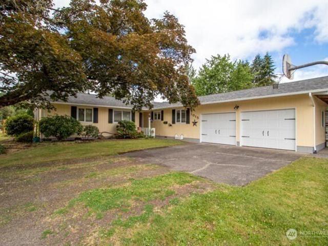 House for sale in Centralia, Washington