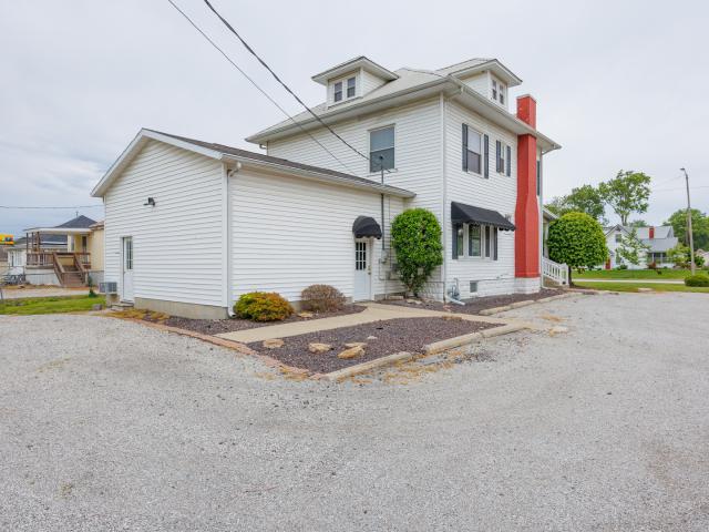 Property for rent in Kell, Illinois