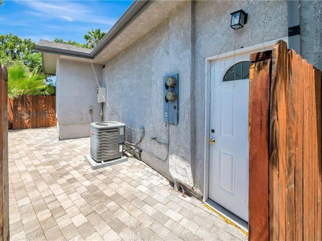 Property for rent in Canoga Park, California
