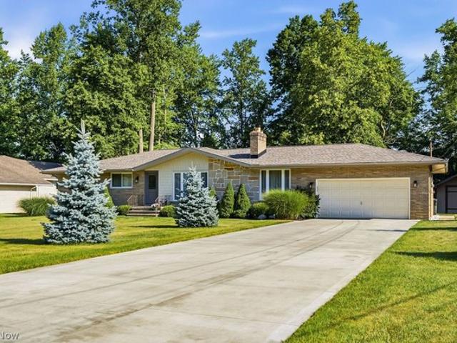 House for sale in Hinckley, Ohio
