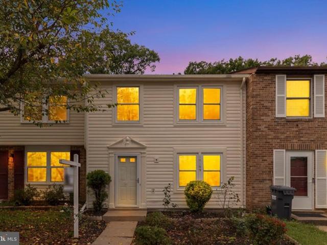 Townhouse for sale in Virginia