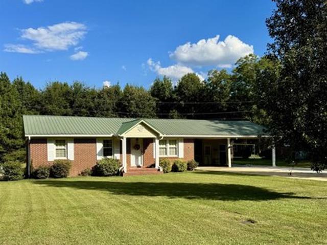 House for sale in Red Bay, Alabama