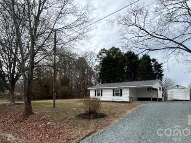 Property for rent in Mount Pleasant, North Carolina