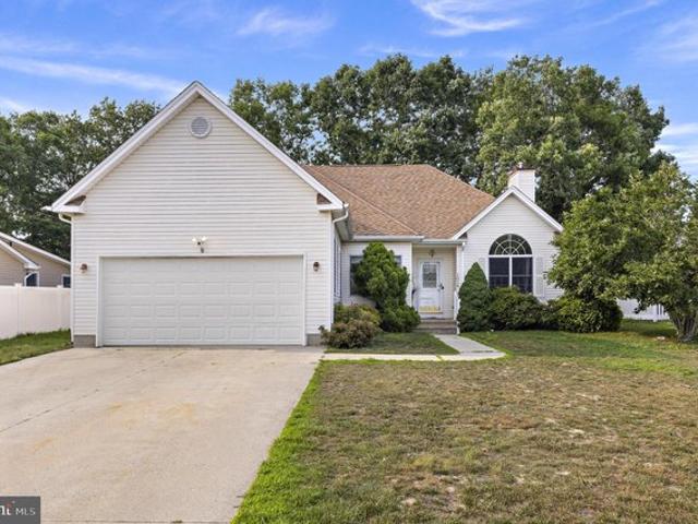 House for sale in Manahawkin, New Jersey