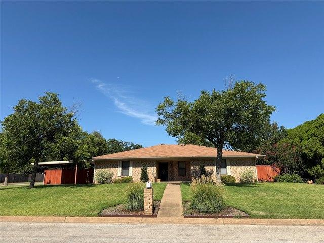 House for sale in De Young, Texas