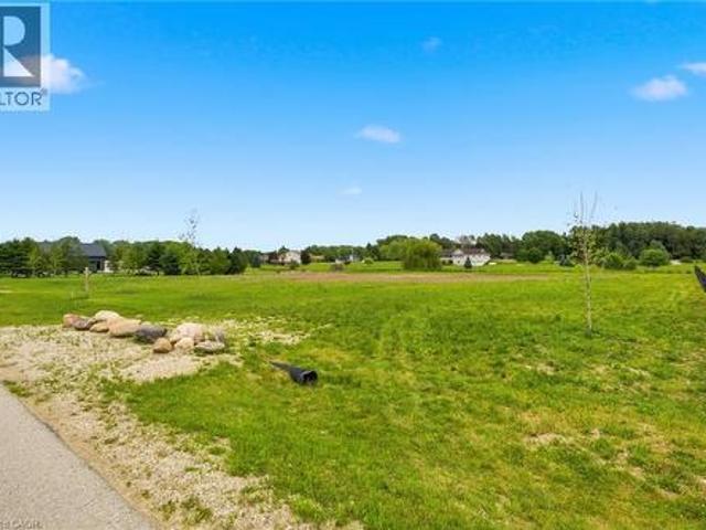 Land for sale in Howick, Ontario