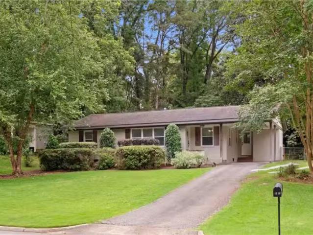 House for rent in Auburn