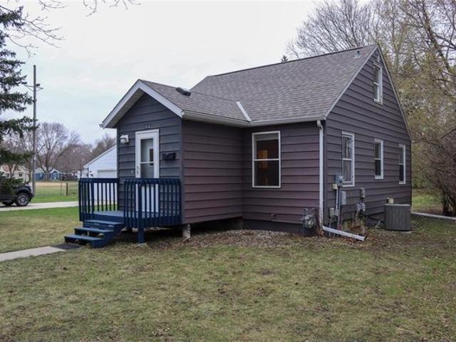 House for sale in Willmar, Minnesota